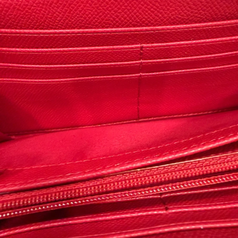 Authentic Coach Quilted Red Wallet - Picture 5 of 10